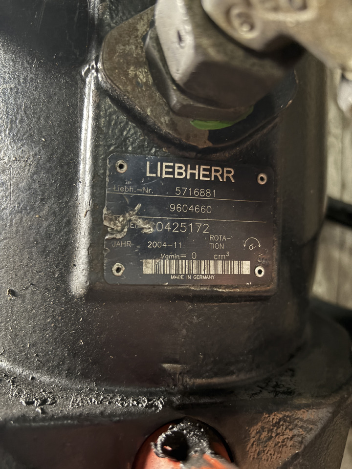 Liebherr L522 L524 L534 L538 L512 - silnik jazdy hydrauliczny A6VM160 5716881 - Hüdrauliline mootor - Põllutööseade: pilt 2 Liebherr L522 L524 L534 L538 L512 - silnik jazdy hydrauliczny A6VM160 5716881 - Hüdrauliline mootor - Põllutööseade: pilt 2