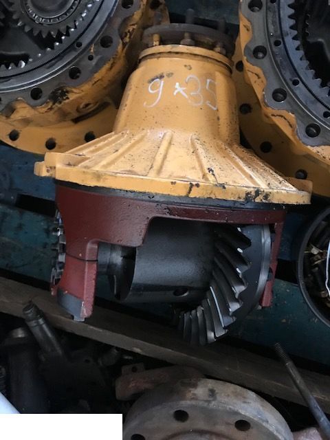 Liebherr - Wkład Mostu ZF 9x35 - Diferentsiaalvarustus - Põllutööseade: pilt 1 Liebherr - Wkład Mostu ZF 9x35 - Diferentsiaalvarustus - Põllutööseade: pilt 1