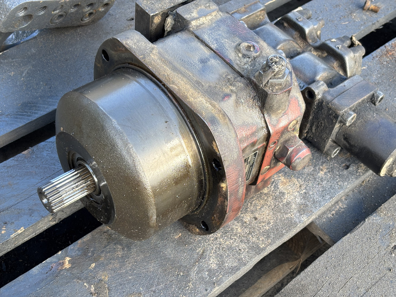 Linde HMV63-01 Pompa Hydrauliczna Tłokowa Silnik - Hüdrauliline pump - Põllutööseade: pilt 2 Linde HMV63-01 Pompa Hydrauliczna Tłokowa Silnik - Hüdrauliline pump - Põllutööseade: pilt 2