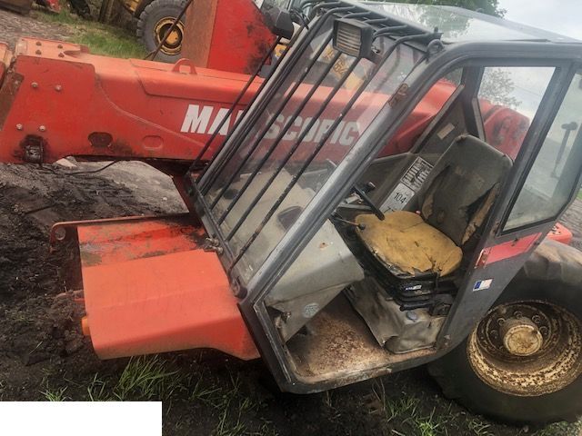 Manitou 626 - Rozdzielacz Hydrauliczny - Hüdrauliline klapp - Teleskooplaadur: pilt 1 Manitou 626 - Rozdzielacz Hydrauliczny - Hüdrauliline klapp - Teleskooplaadur: pilt 1