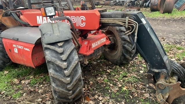 Manitou 627 zwolnica zwrotnica ramie teleskop karetka felgi części - Käändtelg - Põllutööseade: pilt 2 Manitou 627 zwolnica zwrotnica ramie teleskop karetka felgi części - Käändtelg - Põllutööseade: pilt 2