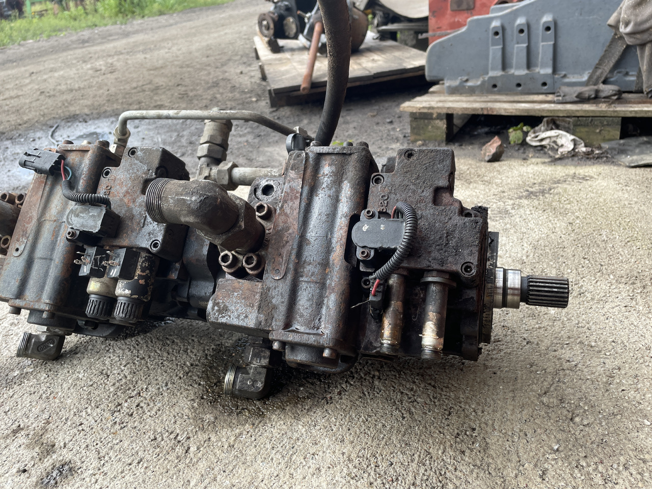 Manitou 634 - skrzynia biegów COM-T4-2024 - Käigukast - Põllutööseade: pilt 5 Manitou 634 - skrzynia biegów COM-T4-2024 - Käigukast - Põllutööseade: pilt 5