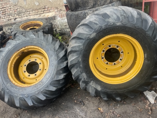 Manitou Cat TH - koła - felgi 15x24 - Velg - Põllutööseade: pilt 1 Manitou Cat TH - koła - felgi 15x24 - Velg - Põllutööseade: pilt 1