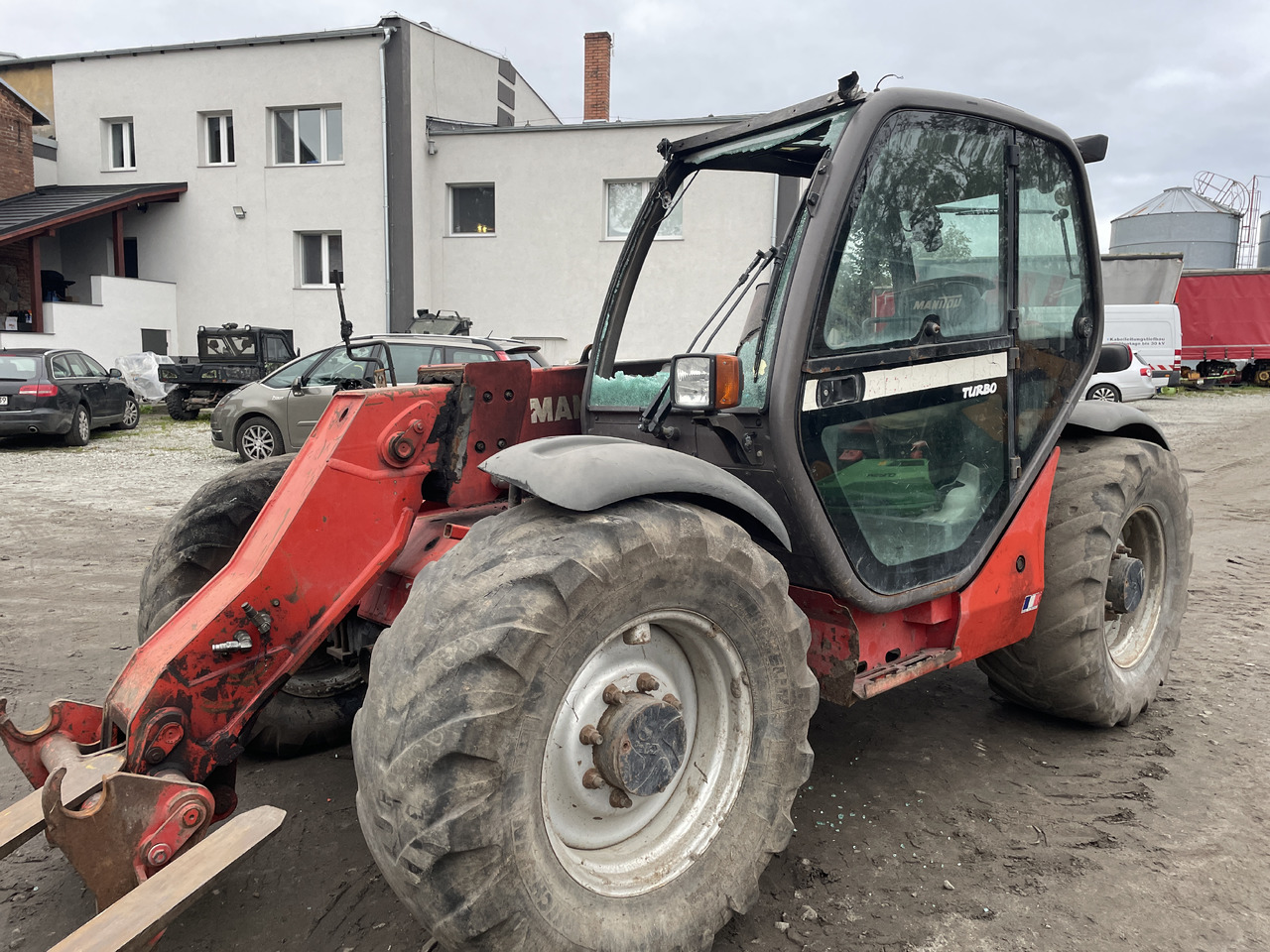 Manitou MLT 634 - mechanizm różnicowy - Diferentsiaalvarustus - Materjali käitlemise seade: pilt 1 Manitou MLT 634 - mechanizm różnicowy - Diferentsiaalvarustus - Materjali käitlemise seade: pilt 1
