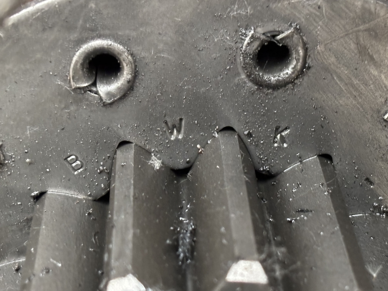 Massey Ferguson 3690 Obudowa Hamulca Tylnego Prawa 3616544M2 - Piduritarvik - Põllutööseade: pilt 4 Massey Ferguson 3690 Obudowa Hamulca Tylnego Prawa 3616544M2 - Piduritarvik - Põllutööseade: pilt 4