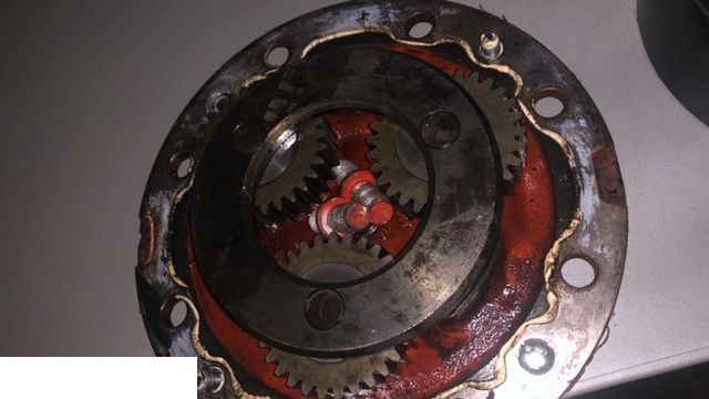 Matbro Manitou - Zwolnica Carraro - Veomootor - Ehitusmasinad: pilt 2 Matbro Manitou - Zwolnica Carraro - Veomootor - Ehitusmasinad: pilt 2