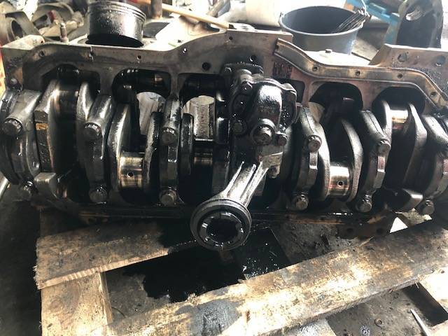 Mercedes Om 352 - Blok Cylindrów - Silindriplokk - Põllutööseade: pilt 2 Mercedes Om 352 - Blok Cylindrów - Silindriplokk - Põllutööseade: pilt 2