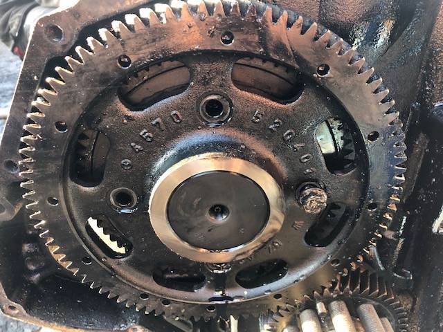 Mercedes TOURISMO (O 350) - OM457LA Wałek Rozrządu - 4570511101 - Nukkvõll - Põllutööseade: pilt 1 Mercedes TOURISMO (O 350) - OM457LA Wałek Rozrządu - 4570511101 - Nukkvõll - Põllutööseade: pilt 1