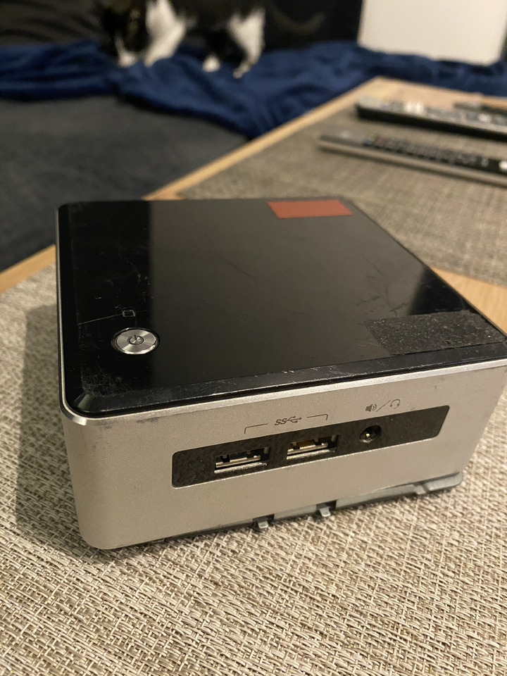 Mikrokomputer Mini PC Intel NUC5i5RYH - Tööriist/ Seadmed: pilt 1 Mikrokomputer Mini PC Intel NUC5i5RYH - Tööriist/ Seadmed: pilt 1