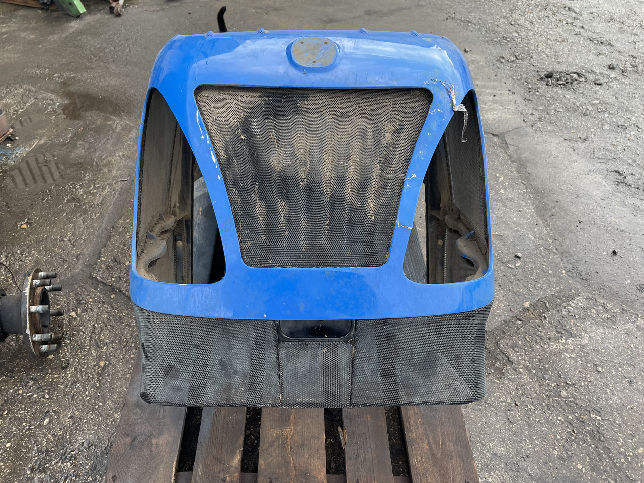 New Holland T5 T5.85 T5.95 - maska pokrywa silnika - Kapotikaas - Põllutööseade: pilt 3 New Holland T5 T5.85 T5.95 - maska pokrywa silnika - Kapotikaas - Põllutööseade: pilt 3