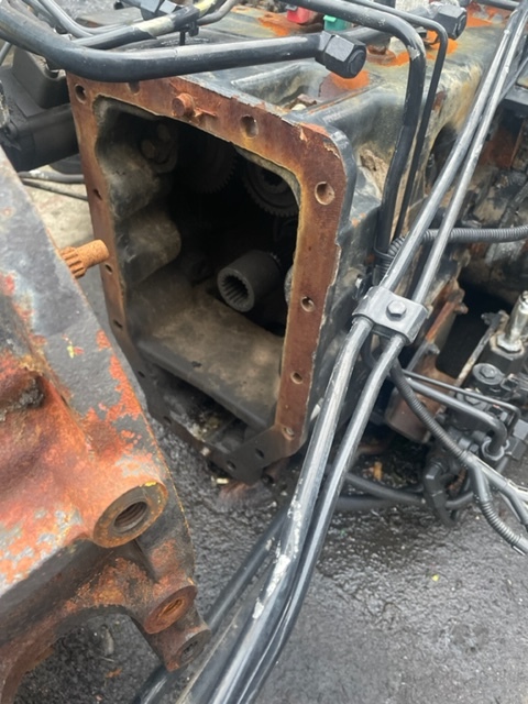 New holland T6030 - T6090 , New holland T7.140-T7.210 most napędowy Tylni , Atak mechanizm róźnicowy - Telg ja varuosad - Põllutööseade: pilt 3 New holland T6030 - T6090 , New holland T7.140-T7.210 most napędowy Tylni , Atak mechanizm róźnicowy - Telg ja varuosad - Põllutööseade: pilt 3