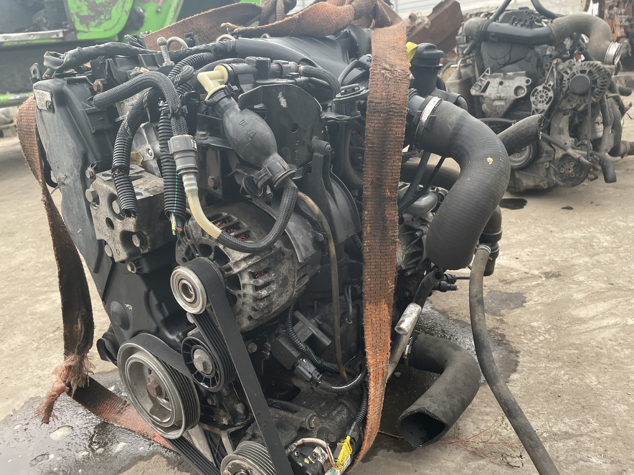 Peugeot Citroen silnik 2,0 HDI - kompletny ze skrzynią - Mootor - Auto: pilt 3 Peugeot Citroen silnik 2,0 HDI - kompletny ze skrzynią - Mootor - Auto: pilt 3