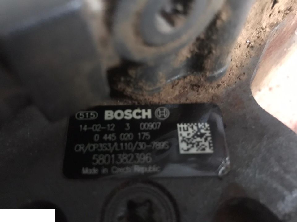 Pompa Wysokiego Ciśnienia BOSCH 5801382396 - Kütusepump - Põllutööseade: pilt 2 Pompa Wysokiego Ciśnienia BOSCH 5801382396 - Kütusepump - Põllutööseade: pilt 2