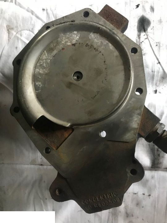 Pompa wody John Deere r503509 , pompa wody Claas arion ares Axion Re 523169, Re546918 - Jahutusvedeliku pump - Põllutööseade: pilt 2 Pompa wody John Deere r503509 , pompa wody Claas arion ares Axion Re 523169, Re546918 - Jahutusvedeliku pump - Põllutööseade: pilt 2