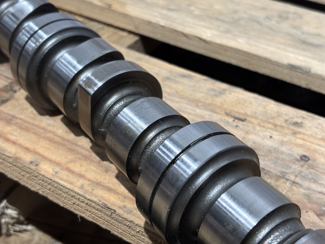 SAME DEUTZ LAMBORGHINI 0.010.4968.3/10 W 0.010.4968.3/10 0.075.1310.3/30 Wałek Rozrządu - Nukkvõll - Põllutööseade: pilt 1 SAME DEUTZ LAMBORGHINI 0.010.4968.3/10 W 0.010.4968.3/10 0.075.1310.3/30 Wałek Rozrządu - Nukkvõll - Põllutööseade: pilt 1