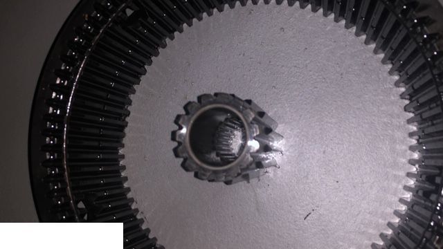 Sanderson - Zwolnica Carraro - Veomootor - Ehitusmasinad: pilt 4 Sanderson - Zwolnica Carraro - Veomootor - Ehitusmasinad: pilt 4