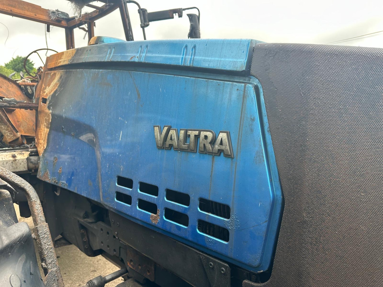 Traktor Valtra 8150 8150-4 - cała na części: pilt 15 Traktor Valtra 8150 8150-4 - cała na części: pilt 15