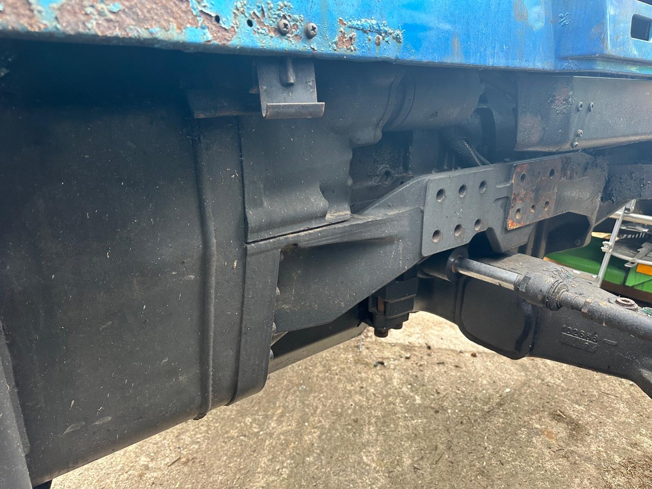 Traktor Valtra 8150 8150-4 - cała na części: pilt 14 Traktor Valtra 8150 8150-4 - cała na części: pilt 14