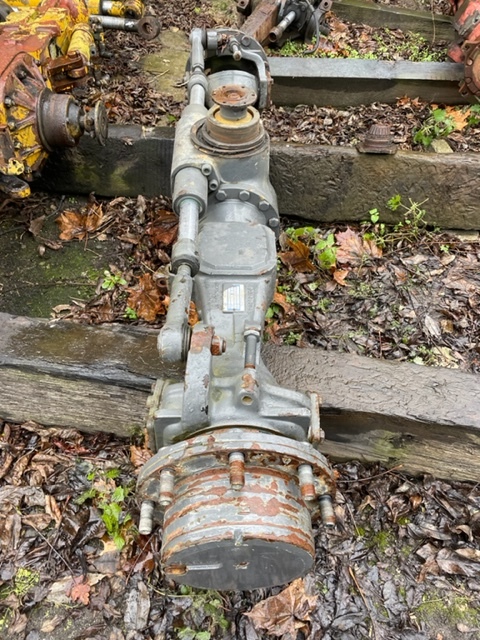 Valtra N93 przedni most części - Esitelg - Põllutööseade: pilt 5 Valtra N93 przedni most części - Esitelg - Põllutööseade: pilt 5