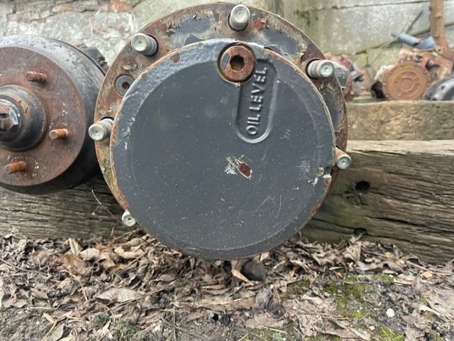 Valtra n93 n94 - Zwolnica | Zwrotnica | Most Napędowy | Atak - Talerz - Telg ja varuosad - Põllutööseade: pilt 4 Valtra n93 n94 - Zwolnica | Zwrotnica | Most Napędowy | Atak - Talerz - Telg ja varuosad - Põllutööseade: pilt 4