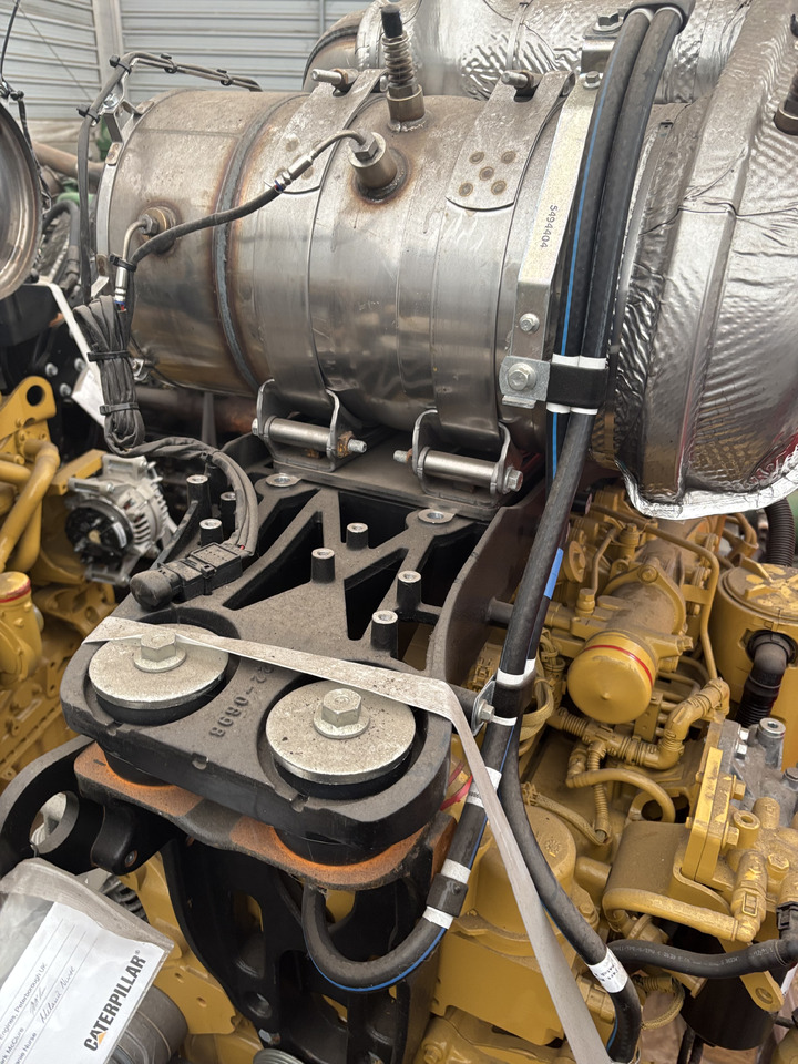 CAT Caterpillar Silnik C7.1 7.01 594-7561 5947561 6712/2200 151.0kW NOWY - Varuosa - Põllutööseade: pilt 2 CAT Caterpillar Silnik C7.1 7.01 594-7561 5947561 6712/2200 151.0kW NOWY - Varuosa - Põllutööseade: pilt 2
