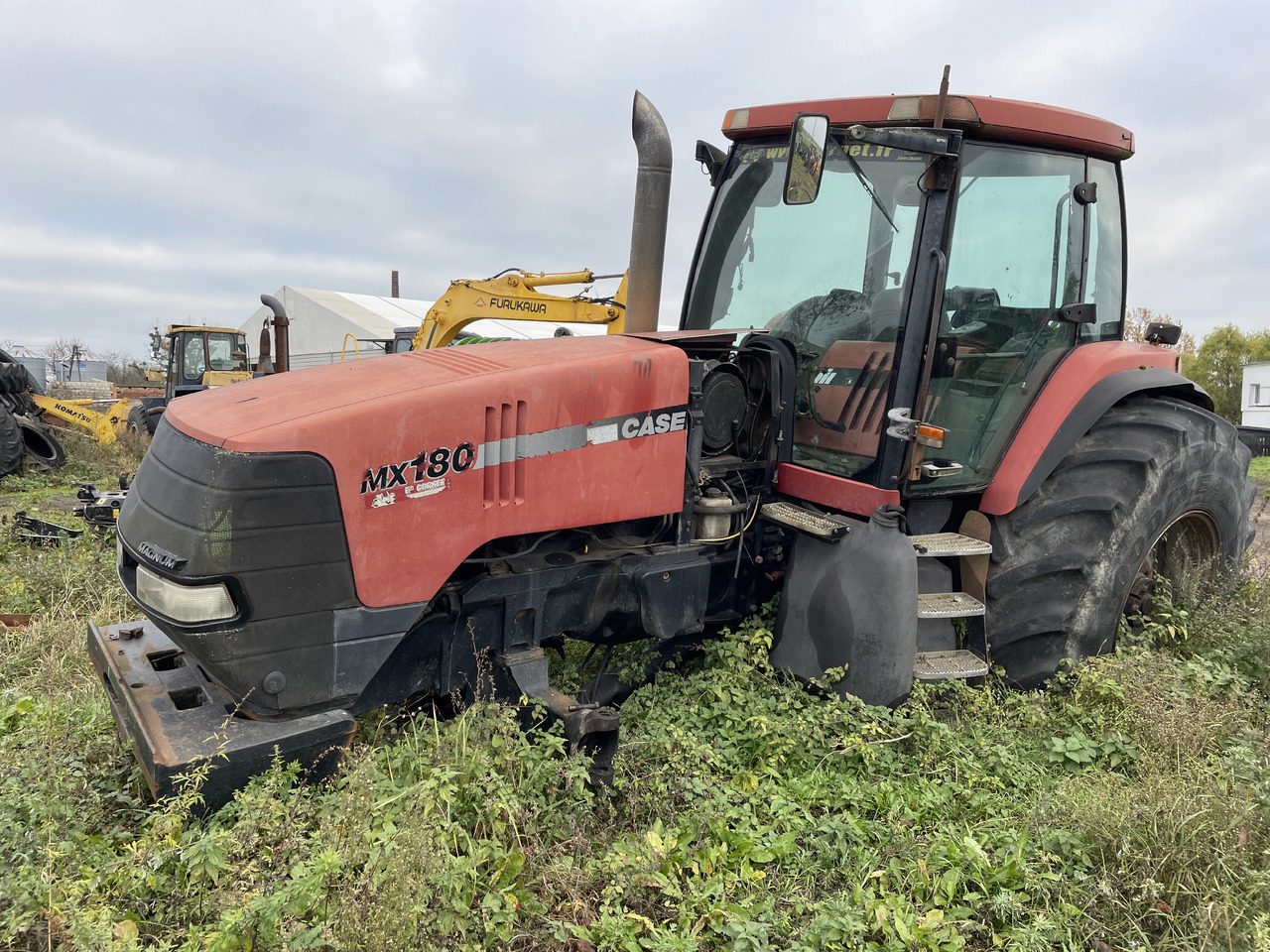 Case MX180 - kabina maska lampy schody tłumik lusterko dach - Varuosa - Traktor: pilt 1 Case MX180 - kabina maska lampy schody tłumik lusterko dach - Varuosa - Traktor: pilt 1
