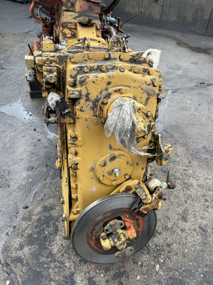 ZF 4PW45H1 ZETTELMEYER ZL4001 VOLVO - skrzynia biegów - Käigukast - Põllutööseade: pilt 2 ZF 4PW45H1 ZETTELMEYER ZL4001 VOLVO - skrzynia biegów - Käigukast - Põllutööseade: pilt 2