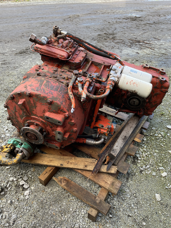 ZF 4PW45H1 ZETTELMEYER ZL4001 VOLVO - skrzynia biegów - Käigukast - Põllutööseade: pilt 3 ZF 4PW45H1 ZETTELMEYER ZL4001 VOLVO - skrzynia biegów - Käigukast - Põllutööseade: pilt 3