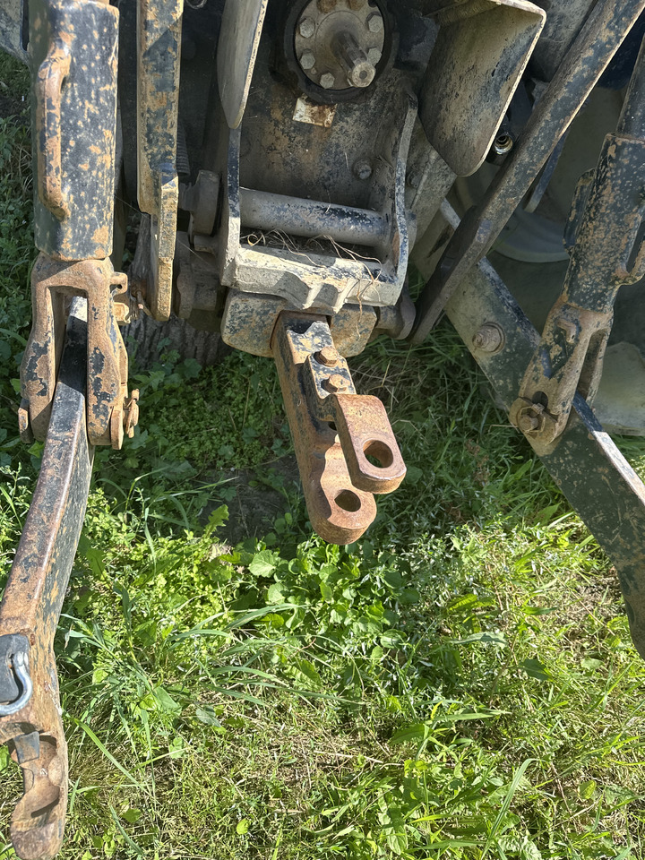 Zaczep polowy Hitch Massey Ferguson claas - Raam/ Konstruktsioon - Põllutööseade: pilt 1 Zaczep polowy Hitch Massey Ferguson claas - Raam/ Konstruktsioon - Põllutööseade: pilt 1
