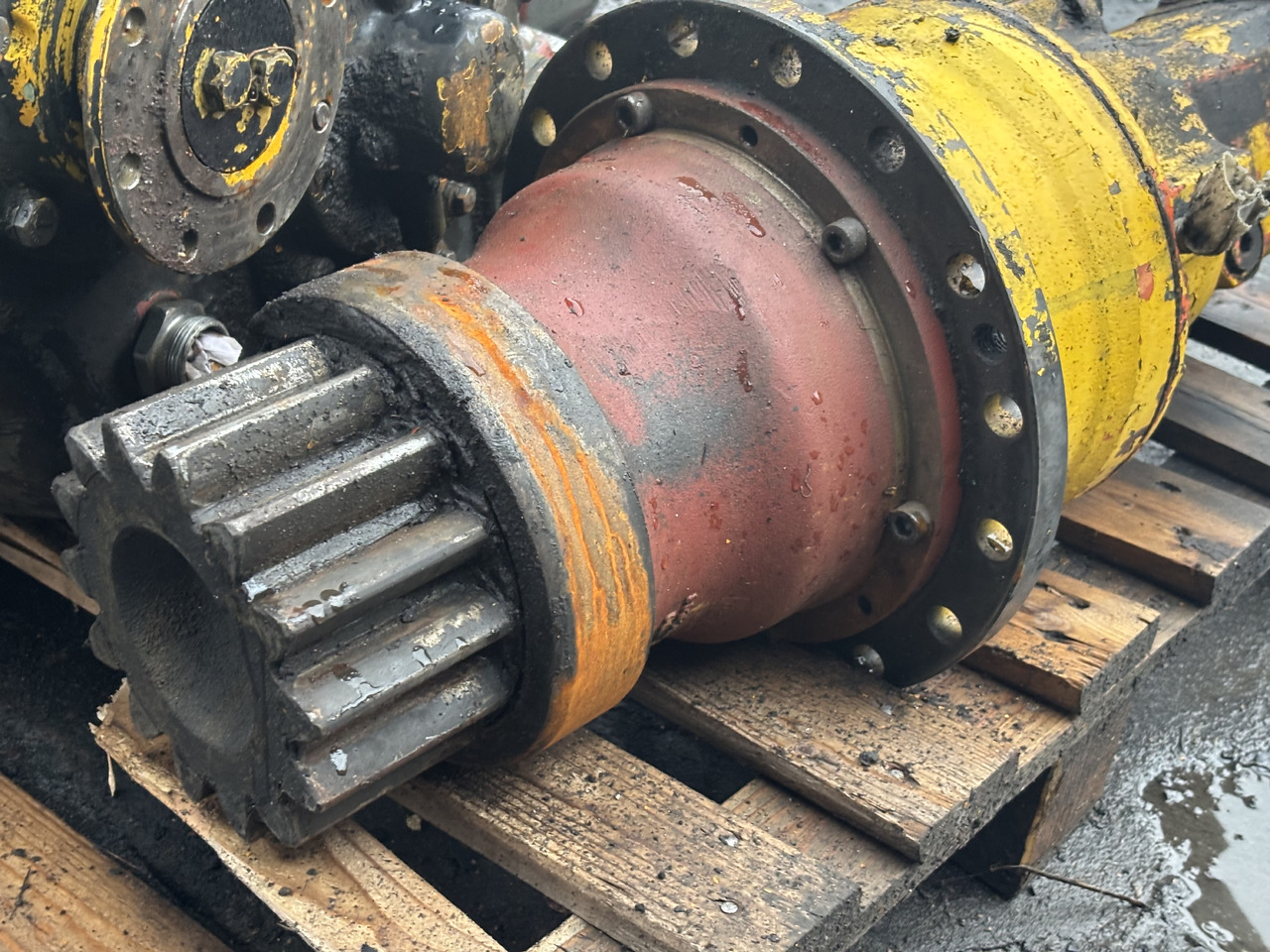 Zeppelin ZR15 Cat 212 206 Eder Reduktor Obrotu - Jõuülekanne - Põllutööseade: pilt 3 Zeppelin ZR15 Cat 212 206 Eder Reduktor Obrotu - Jõuülekanne - Põllutööseade: pilt 3