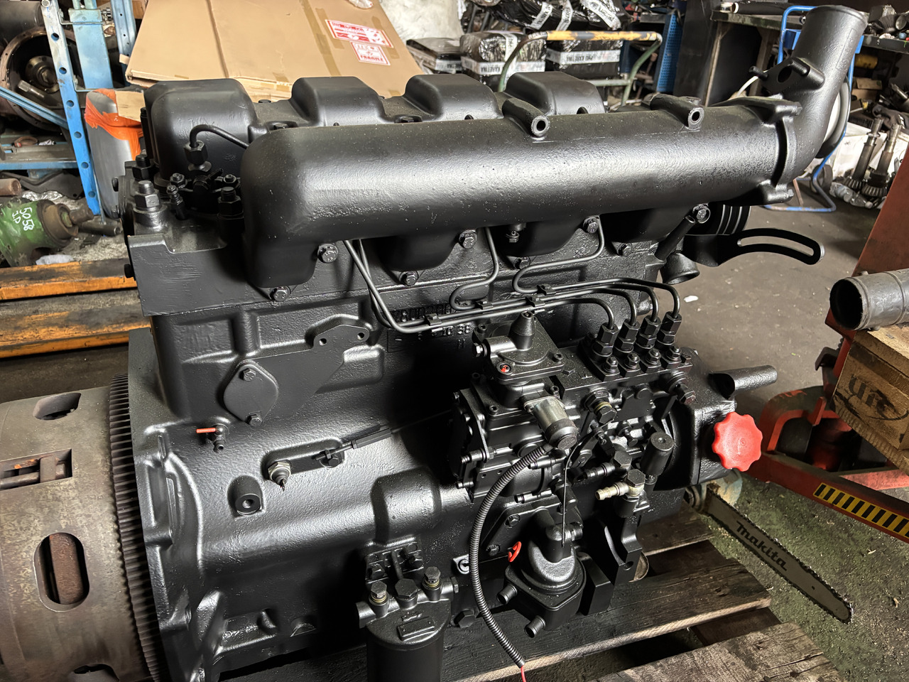 Zetor Proxima - silnik kompletny Z1305 78002002 - Mootor: pilt 4 Zetor Proxima - silnik kompletny Z1305 78002002 - Mootor: pilt 4