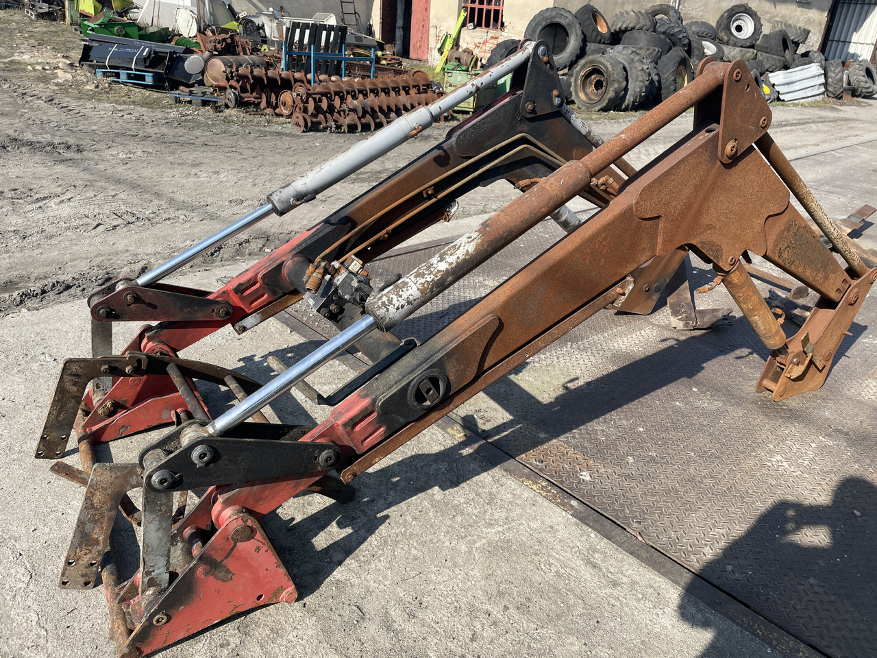 Zetor TL - TUR ładowacz czołowy + mocowania - Esilaadur traktorile: pilt 2 Zetor TL - TUR ładowacz czołowy + mocowania - Esilaadur traktorile: pilt 2