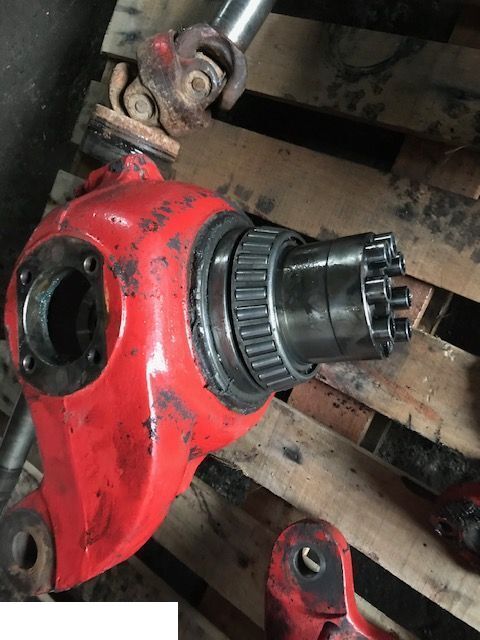 Zwrotnica Manitou Clark Hurth 6920090622 - Käändtelg - Põllutööseade: pilt 1 Zwrotnica Manitou Clark Hurth 6920090622 - Käändtelg - Põllutööseade: pilt 1