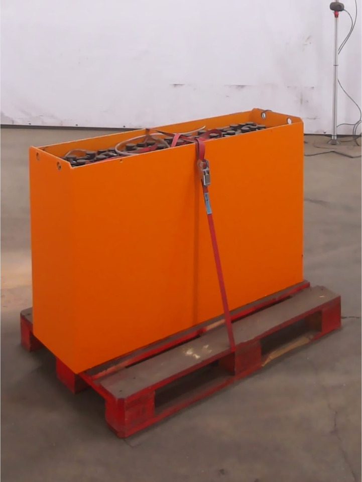 AVB 48V 360Ah - Aku - Materjali käitlemise seade: pilt 1 AVB 48V 360Ah - Aku - Materjali käitlemise seade: pilt 1