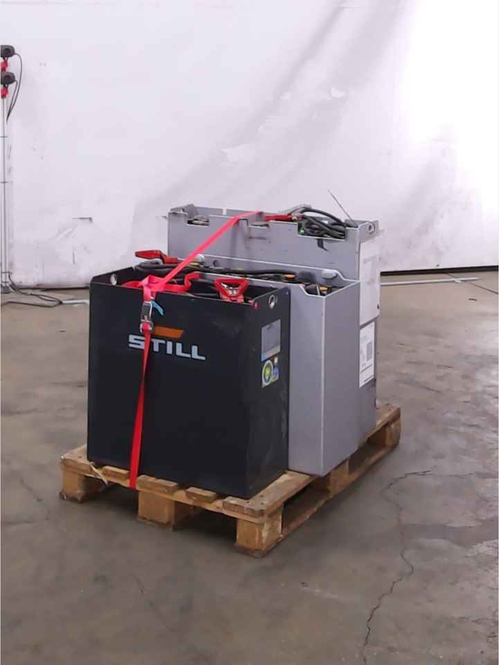 Battery Package - 4 Pcs. - Aku - Materjali käitlemise seade: pilt 3 Battery Package - 4 Pcs. - Aku - Materjali käitlemise seade: pilt 3