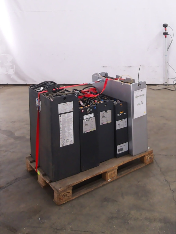 Battery Package 5 pieces - Aku - Materjali käitlemise seade: pilt 1 Battery Package 5 pieces - Aku - Materjali käitlemise seade: pilt 1