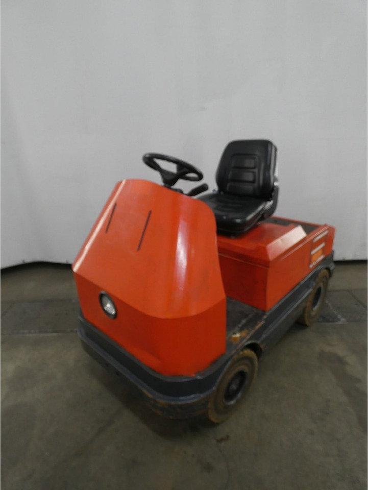 Bradshaw T800 - Puksiirtraktor: pilt 1 Bradshaw T800 - Puksiirtraktor: pilt 1