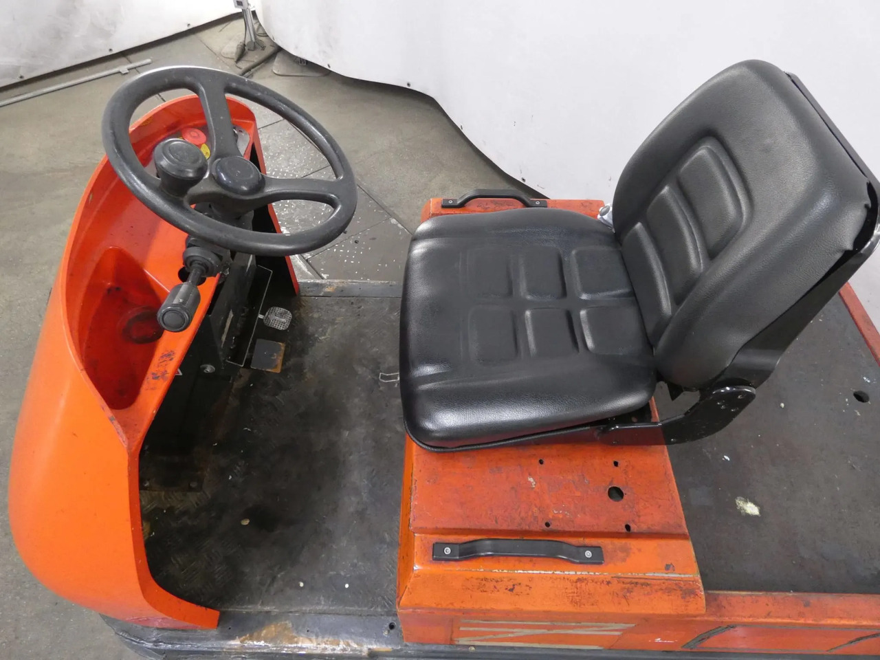 Bradshaw T800 - Puksiirtraktor: pilt 3 Bradshaw T800 - Puksiirtraktor: pilt 3