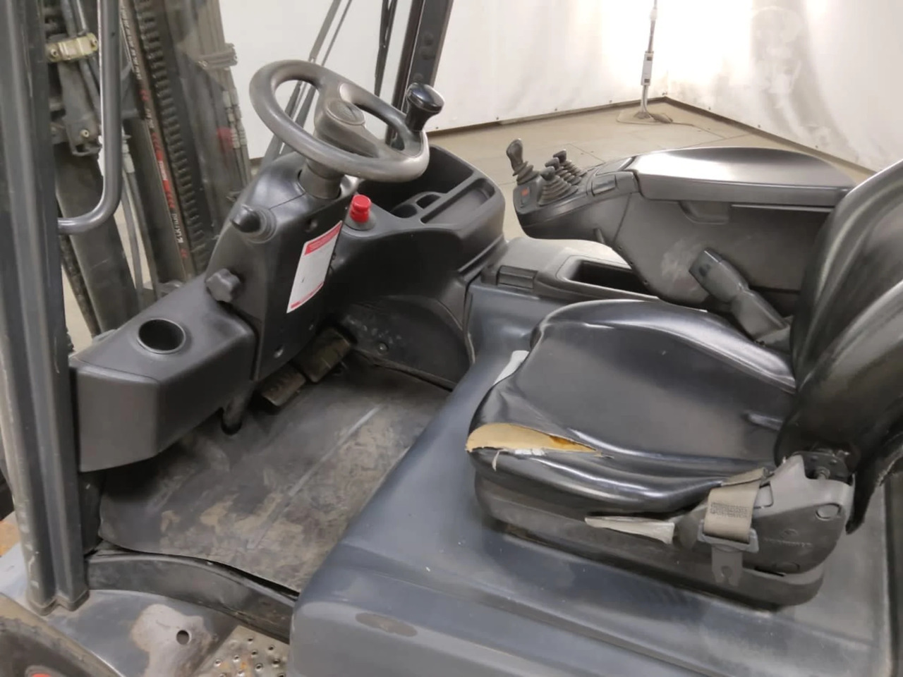 Linde E30L-01 - Elektritõstuk: pilt 3 Linde E30L-01 - Elektritõstuk: pilt 3