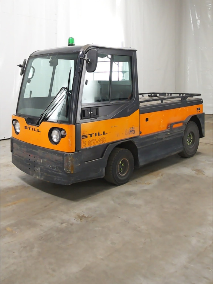 Linde P250 - Puksiirtraktor: pilt 1 Linde P250 - Puksiirtraktor: pilt 1