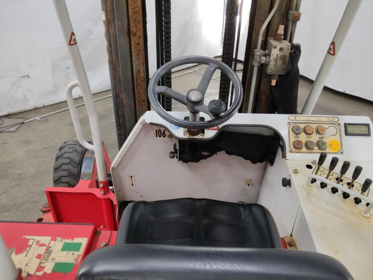 Palfinger F3 -203PX - Diiseltõstuk: pilt 4 Palfinger F3 -203PX - Diiseltõstuk: pilt 4