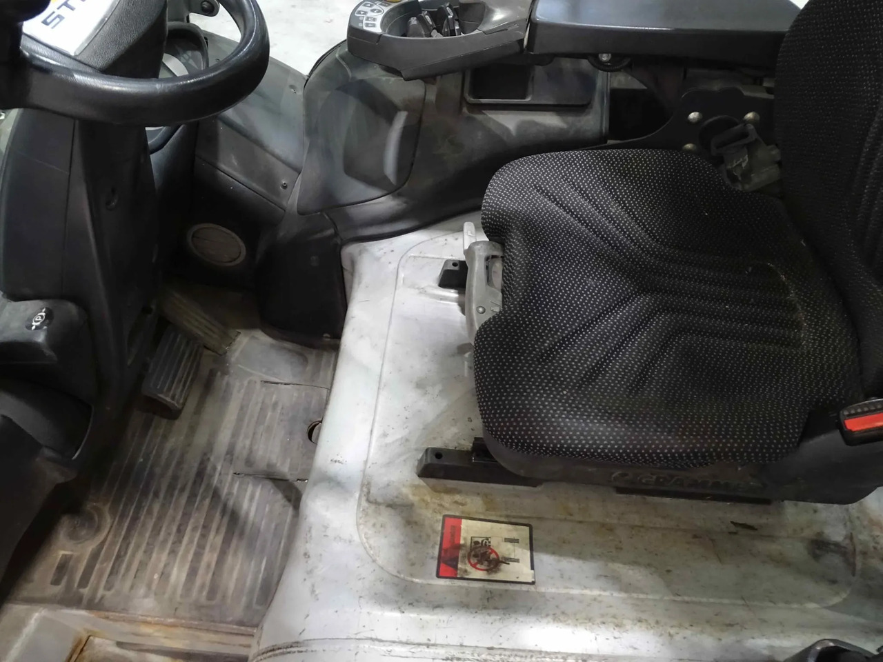 STILL RX60-30 - Elektritõstuk: pilt 4 STILL RX60-30 - Elektritõstuk: pilt 4