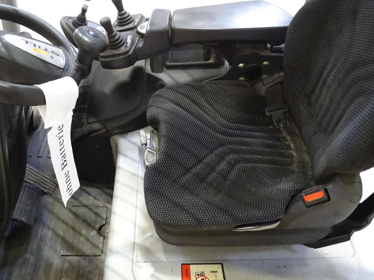 STILL RX60-30 - Elektritõstuk: pilt 4 STILL RX60-30 - Elektritõstuk: pilt 4