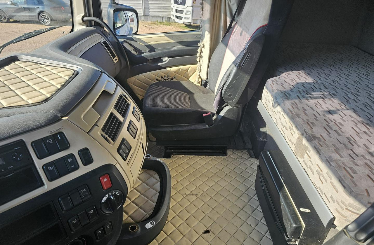 Sadulveok DAF XF-460 EURO 6 impianto idraulico: pilt 12
