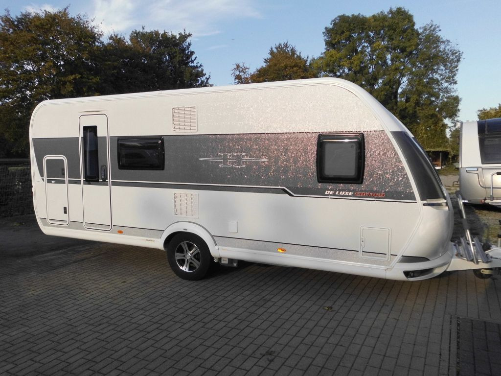Hobby DE LUXE EDITION 560 KMFe 1 Hand XT-Mover Garage - Haagissuvila: pilt 1 Hobby DE LUXE EDITION 560 KMFe 1 Hand XT-Mover Garage - Haagissuvila: pilt 1
