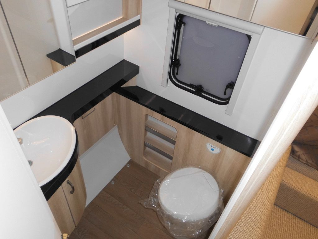 Uus Haagissuvila Hobby De Luxe 460 SFf 2025 AUTARK FBH 1500kg. +++ Hobby De Luxe 460 SFf mit Extras, Lagerabverkauf: pilt 21