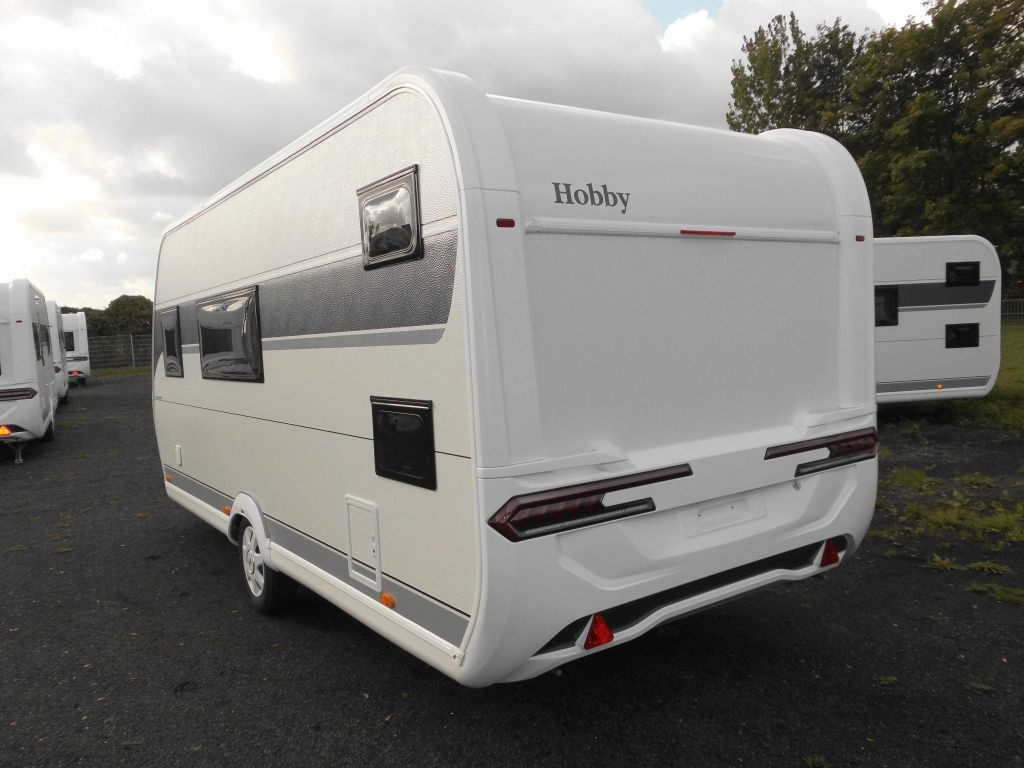 Hobby De Luxe 490 KMF 2026 GARAGE AUTARK 1800kg.+++ - Haagissuvila: pilt 4 Hobby De Luxe 490 KMF 2026 GARAGE AUTARK 1800kg.+++ - Haagissuvila: pilt 4