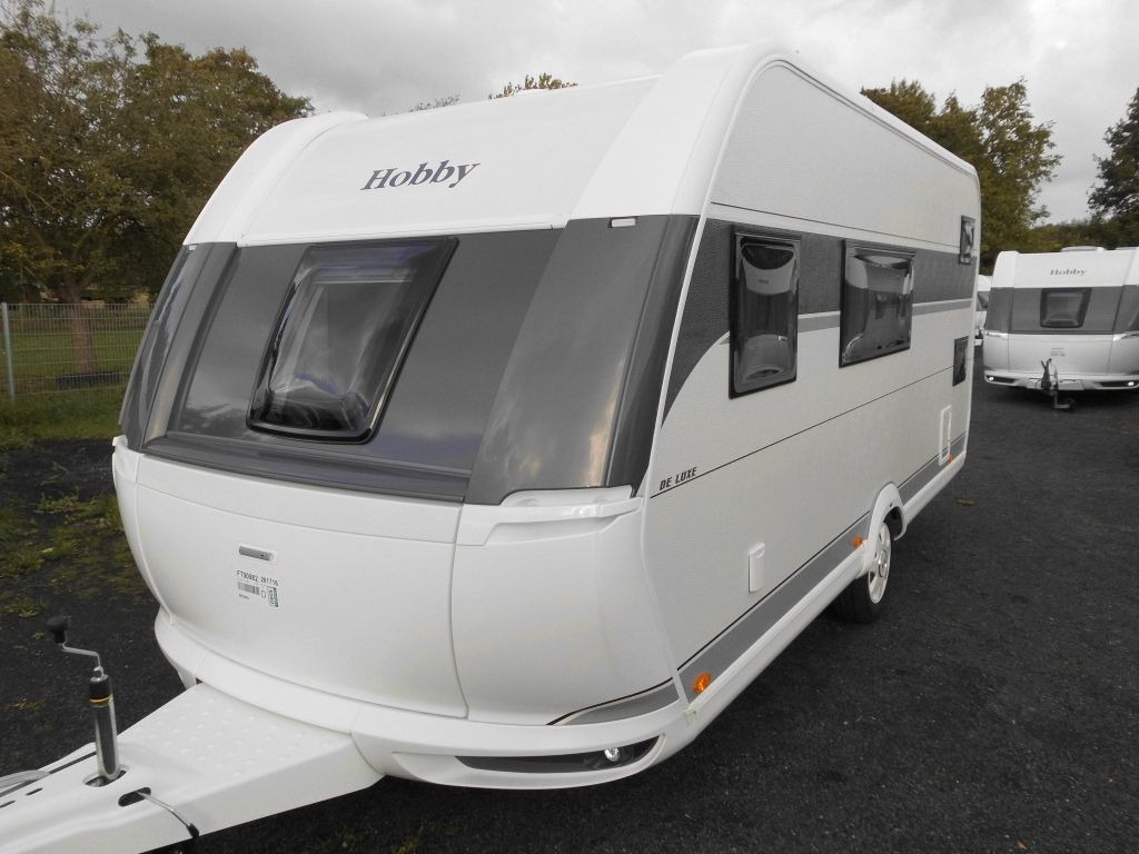 Hobby De Luxe 490 KMF 2026 GARAGE AUTARK 1800kg.+++ - Haagissuvila: pilt 5 Hobby De Luxe 490 KMF 2026 GARAGE AUTARK 1800kg.+++ - Haagissuvila: pilt 5