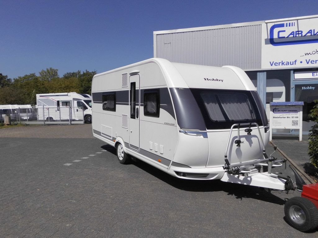 Hobby Excellent 495 WFB Mover, Autark, Combi 6E 1800KG - Haagissuvila: pilt 1 Hobby Excellent 495 WFB Mover, Autark, Combi 6E 1800KG - Haagissuvila: pilt 1