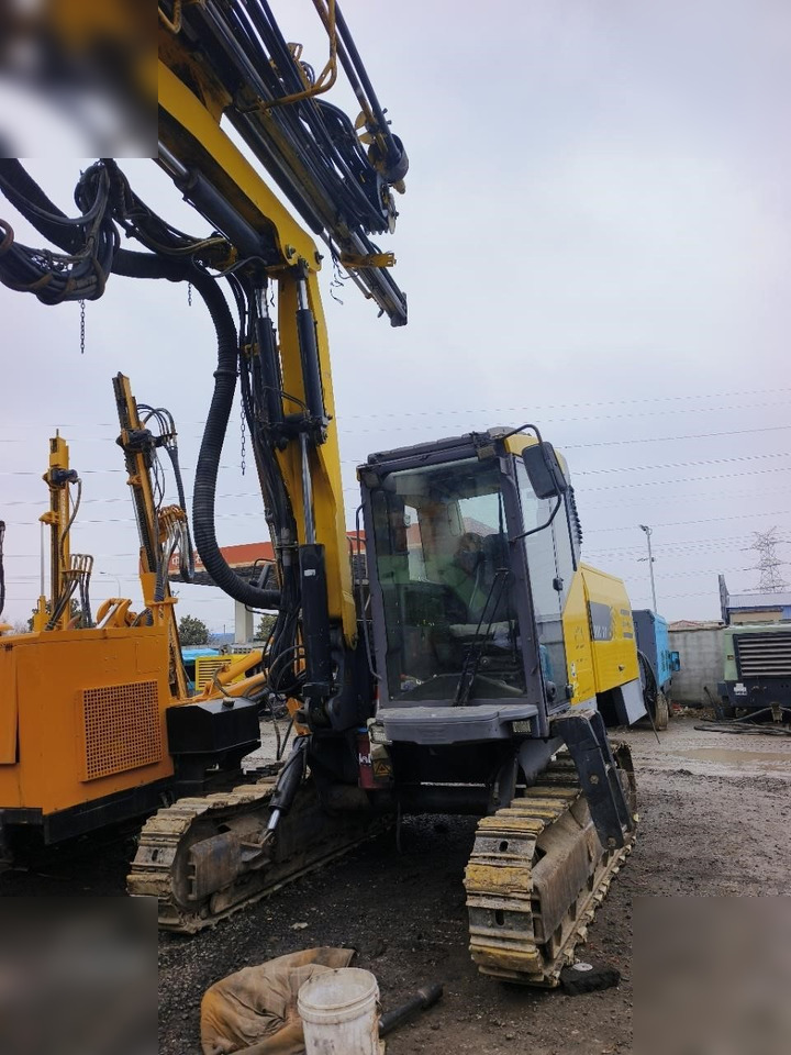 2011 ATLAS COPCO ROC D7 - Puurimisplatvorm: pilt 2 2011 ATLAS COPCO ROC D7 - Puurimisplatvorm: pilt 2